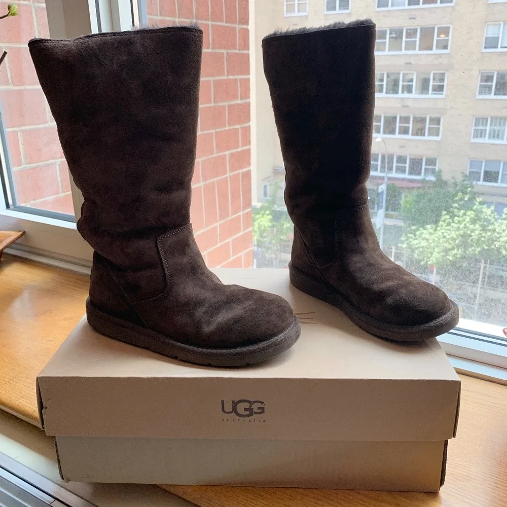 Women's Ugg 100% Authentic Roseberry Boots
